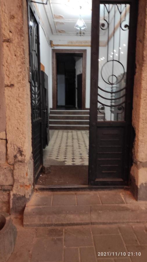 Brand New Apartment In City Center إلفيف المظهر الخارجي الصورة